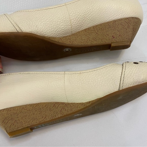 Beige Womens Peeble Grain Leather Peep Toe Wedge Heels - EUC size 8 - Picture 4 of 5